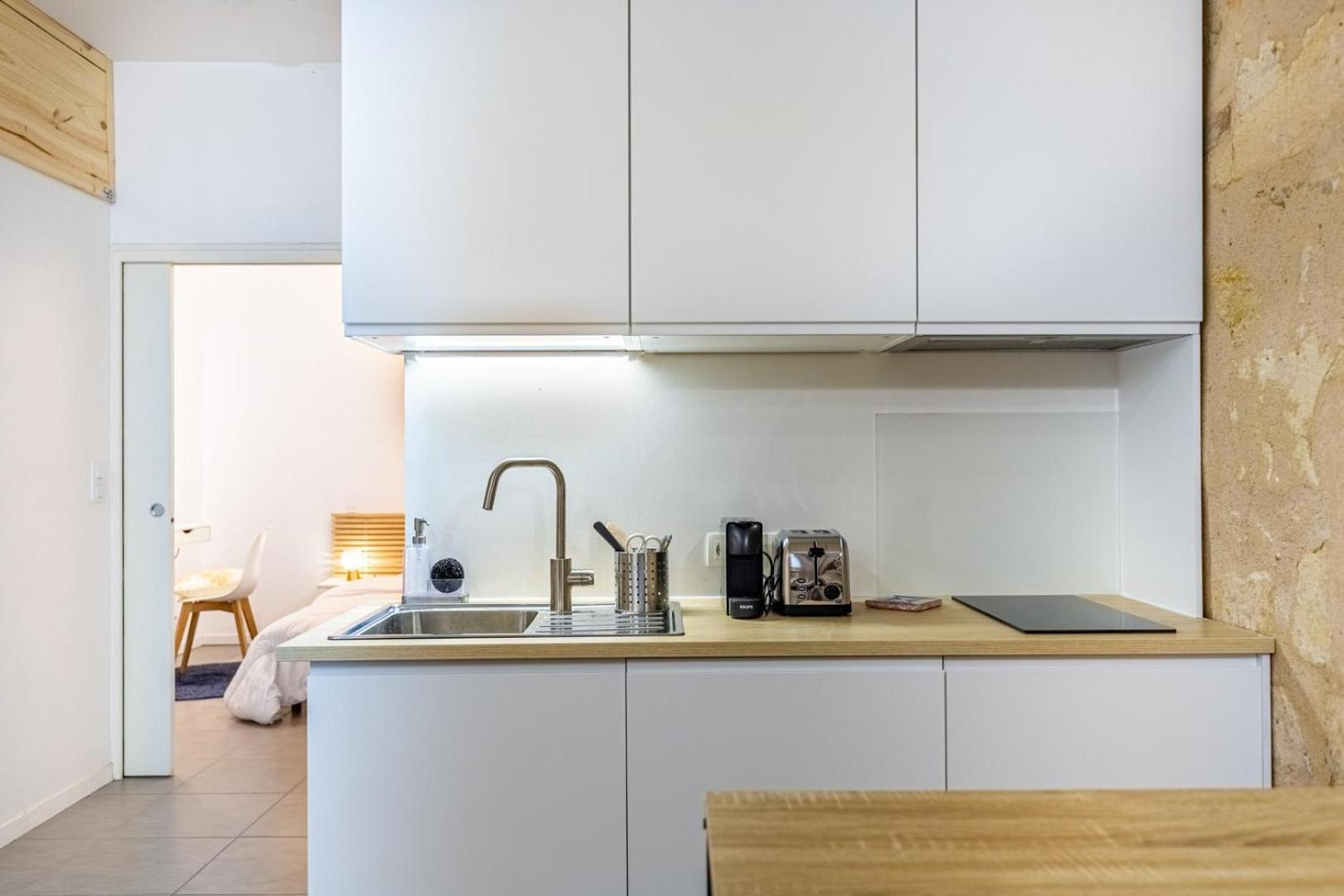 Guestready - Cozy Apt In Frederic & Isabelle Place Bordeaux Exteriör bild